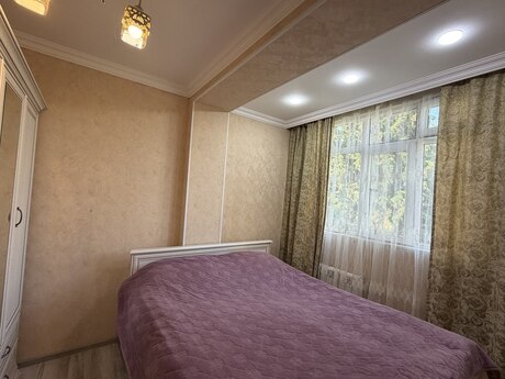 Продаётся 2-комнатная квартира в старом фонде, Azadlıq Prospekti, 40 м², 145 000 AZN, фото 4 / 12
