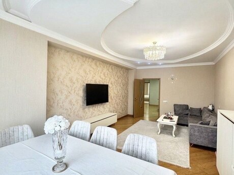 2 otaqlı mənzil, 100 m², Neftçilər: 234 000 ₼ 2