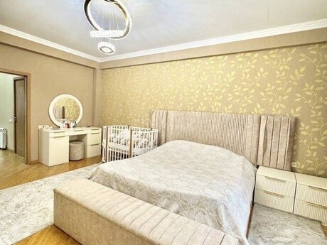 2 otaqlı mənzil, 100 m², Neftçilər: 234 000 ₼ 4