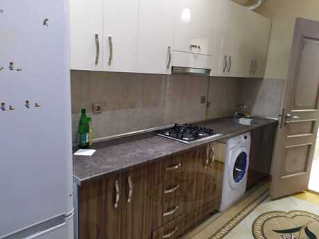 2-room apartment for rent, 80 m², Memar Əcəmi: 600 ₼/mo 2