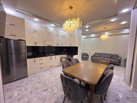 2 rooms · 100 m² · floor 12/18, 28 May