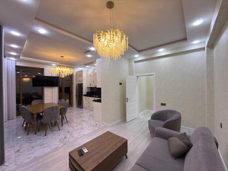 Kirayə 2 otaqlı mənzil, 100 m², 28 May: 1 300 ₼/ay 2