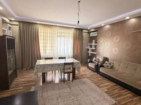 3-room apartment for rent, 145 m², 8-ci kilometr: 900 ₼/mo 2