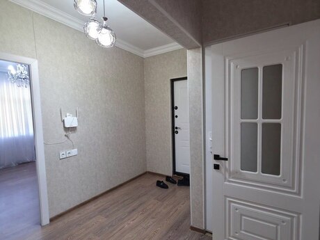 3 rooms · 90 m² · floor 5/9, Bakıxanov