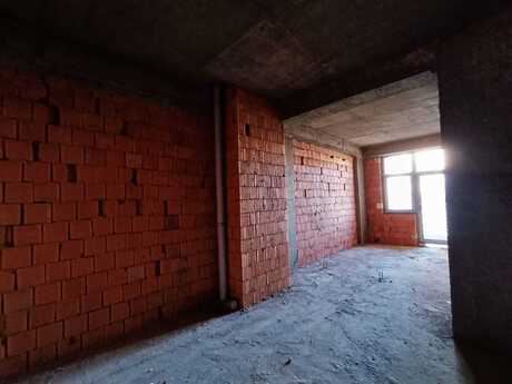 2-комнатная квартира, 77 м², 28 May: 235 000 ₼ 5