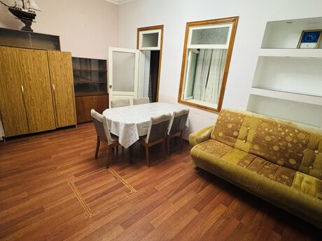 4-room house for rent in 8 Noyabr, 140 m², 1 000 AZN/mo, photo 3 / 8