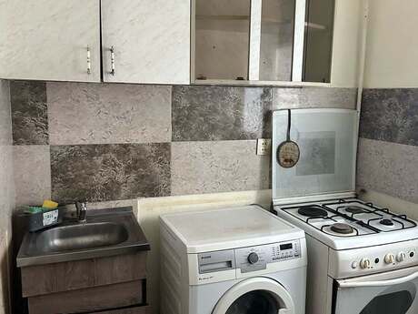 Memar Əcəmidə 3 otaqlı köhnə tikili mənzil kirayə verilir, 80 m², 699 AZN/ay, şəkil 2 / 9