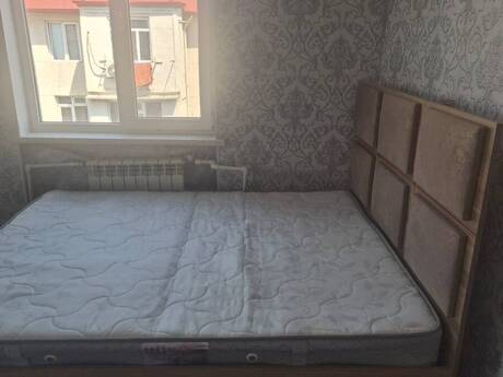1-room apartment for rent, 50 m², Neftçilər: 135 ₼/mo 3