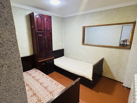 Аренда: 3-комнатная квартира, 55 м², 8 Noyabr: 180 ₼/мес 2