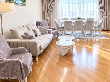 Elan №6478324 - Bakı, Gənclik m., 4 otaqlı, 224 m², 11/12 mərtəbə