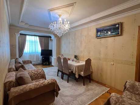 Объявление №6478319 - Баку, м. Мемар Аджеми, 5-комн., 130 м², 5/5 этаж