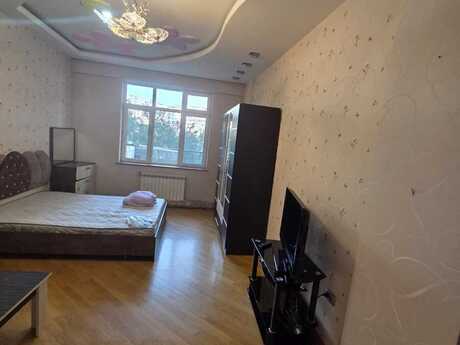 Продаётся 3-комнатная квартира в новостройке, Nəsimi, 152 м², 350 000 AZN, фото 4 / 9
