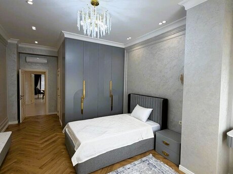 4-room apartment for rent, 180 m², Yasamal: 4 500 ₼/mo 3