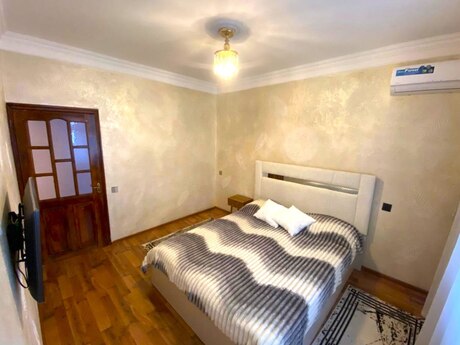 2 otaqlı mənzil, 60 m², Köhnə Günəşli: 147 000 ₼ 3