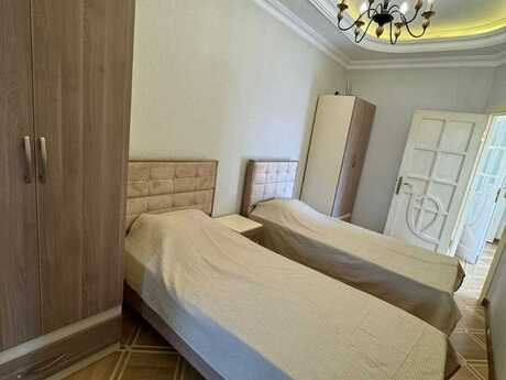 2-room apartment for rent, 62 m², Elmlər Akademiyası: 1 000 ₼/mo 3