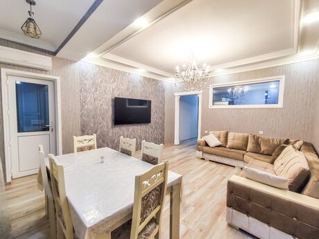 3-room apartment for rent, 90 m², Xalqlar Dostluğu: 1 000 ₼/mo 2