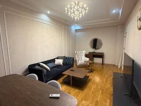 2-room apartment for rent, 75 m², Qara Qarayev: 900 ₼/mo 2