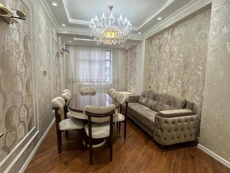 3 otaq · 115 m² · 3/7 mərtəbə, 20 Yanvar