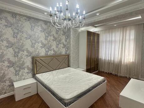 3-комнатная квартира, 115 м², 20 Yanvar: 315 000 ₼ 4