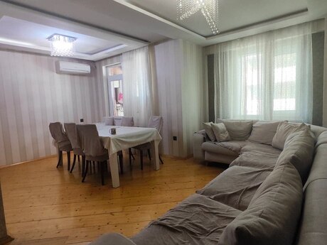 Объявление №6478585 - Баку, пос. Бакиханова, 4-комн., 129 м², 7/19 этаж