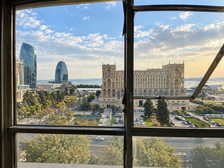Elan №6478628 - Bakı, 28 May m., 3 otaqlı, 100 m², 11/16 mərtəbə