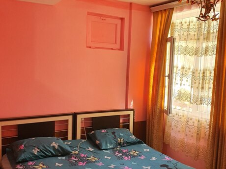 2-room apartment for rent, 45 m², 28 May: 600 ₼/mo 3
