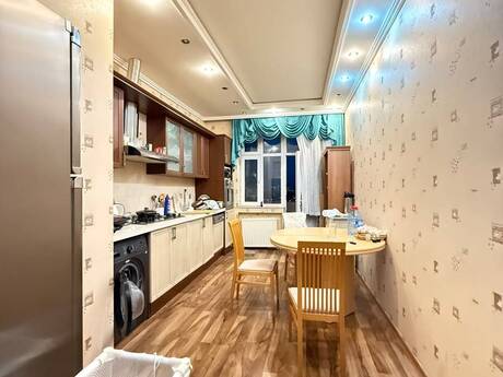2-комнатная квартира, 96 м², İnşaatçılar: 228 000 ₼ 4