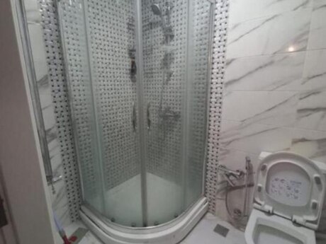 2-комнатная квартира, 43 м², 20 Yanvar: 180 000 ₼ 5