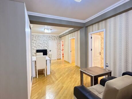 3 otaqlı mənzil, 116 m², İnşaatçılar: 250 000 ₼ 5