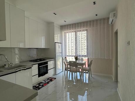 Аренда: 3-комнатная квартира, 120 м², Nizami City: 1 800 ₼/мес 3