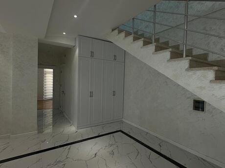 Аренда: 5-комнатная квартира, 240 м², 28 May: 2 200 ₼/мес 3