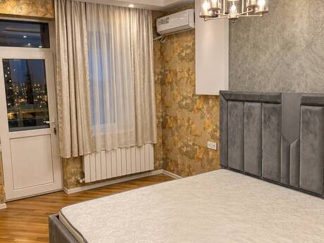 2-room apartment for rent, 70 m², Qara Qarayev: 700 ₼/mo 2