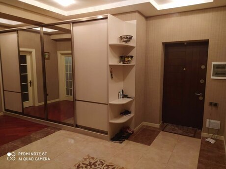 Kirayə 3 otaqlı mənzil, 140 m², Nizami: 1 200 ₼/ay 5