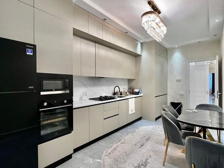 3-комнатная квартира, 107 м², Əhmədli: 285 000 ₼ 3