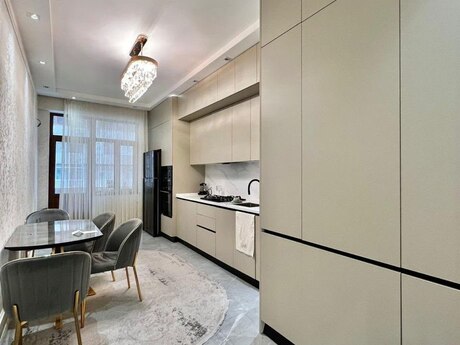 3-комнатная квартира, 107 м², Əhmədli: 285 000 ₼ 2