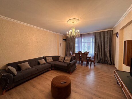 2-room apartment, 100 m², Badamdar: 295 000 ₼ 2