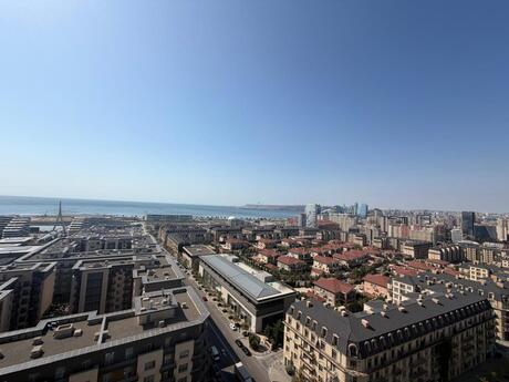 4-комнатная квартира, 225 м², Ağ şəhər: 1 461 400 ₼ 4