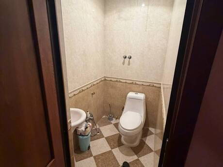 3-room apartment for rent, 100 m², Azadlıq Prospekti: 896 ₼/mo 3