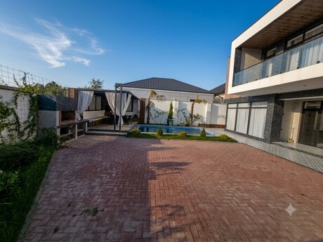 5 otaqlı həyət evi, 231 m², Novxanı: 330 000 ₼ 2