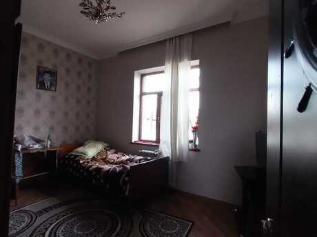 4 otaqlı həyət evi, 200 m², Əmircan: 155 000 ₼ 3