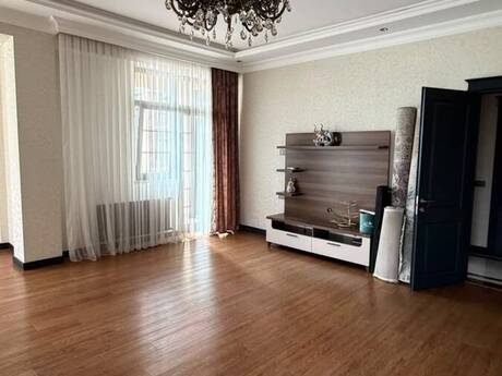 3-room apartment, 105 m², 28 May: 385 000 ₼ 2