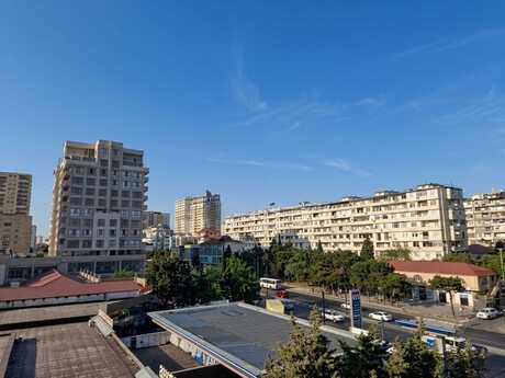 Elan №6478922 - Bakı, Əhmədli m., 3 otaqlı, 82 m², 2/9 mərtəbə