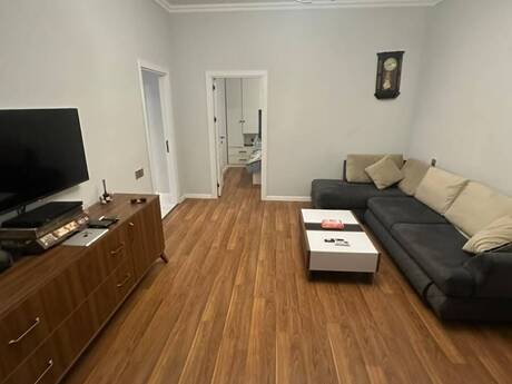 Kirayə 2 otaqlı mənzil, 70 m², Şah İsmayıl Xətai: 990 ₼/ay 2