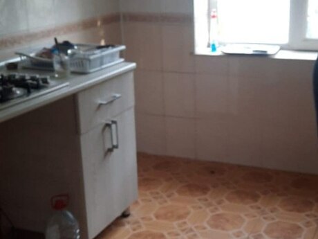 3-room apartment for rent, 70 m², Yasamal: 600 ₼/mo 5