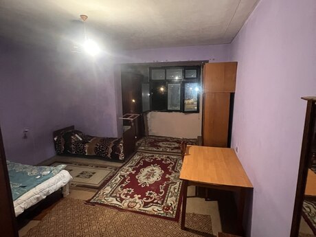 2-room apartment for rent, 90 m², Neftçilər: 370 ₼/mo 2