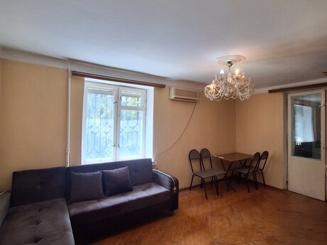 1-room apartment for rent, 35 m², İnşaatçılar: 450 ₼/mo 3