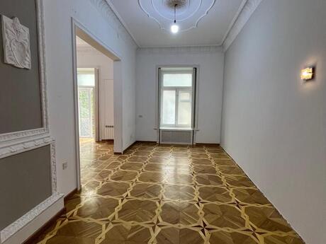 3 otaqlı mənzil, 102 m², Sahil: 620 000 ₼ 3