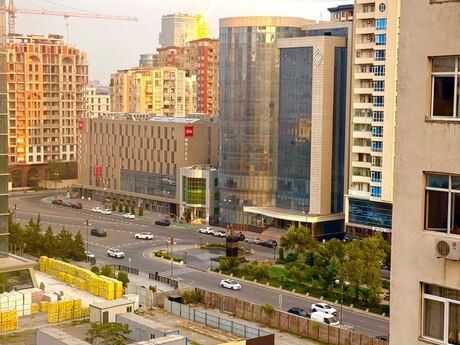 Elan №6479208 - Bakı, Şah İsmayıl Xətai m., 2 otaqlı, 55 m², 11/16 mərtəbə