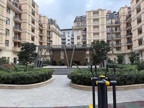 4-комнатная квартира, 213 м², Ağ şəhər: 870 000 ₼ 5