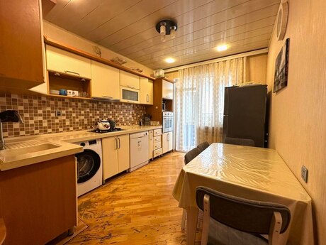 4 otaqlı mənzil, 155 m², Nəriman Nərimanov: 365 000 ₼ 4